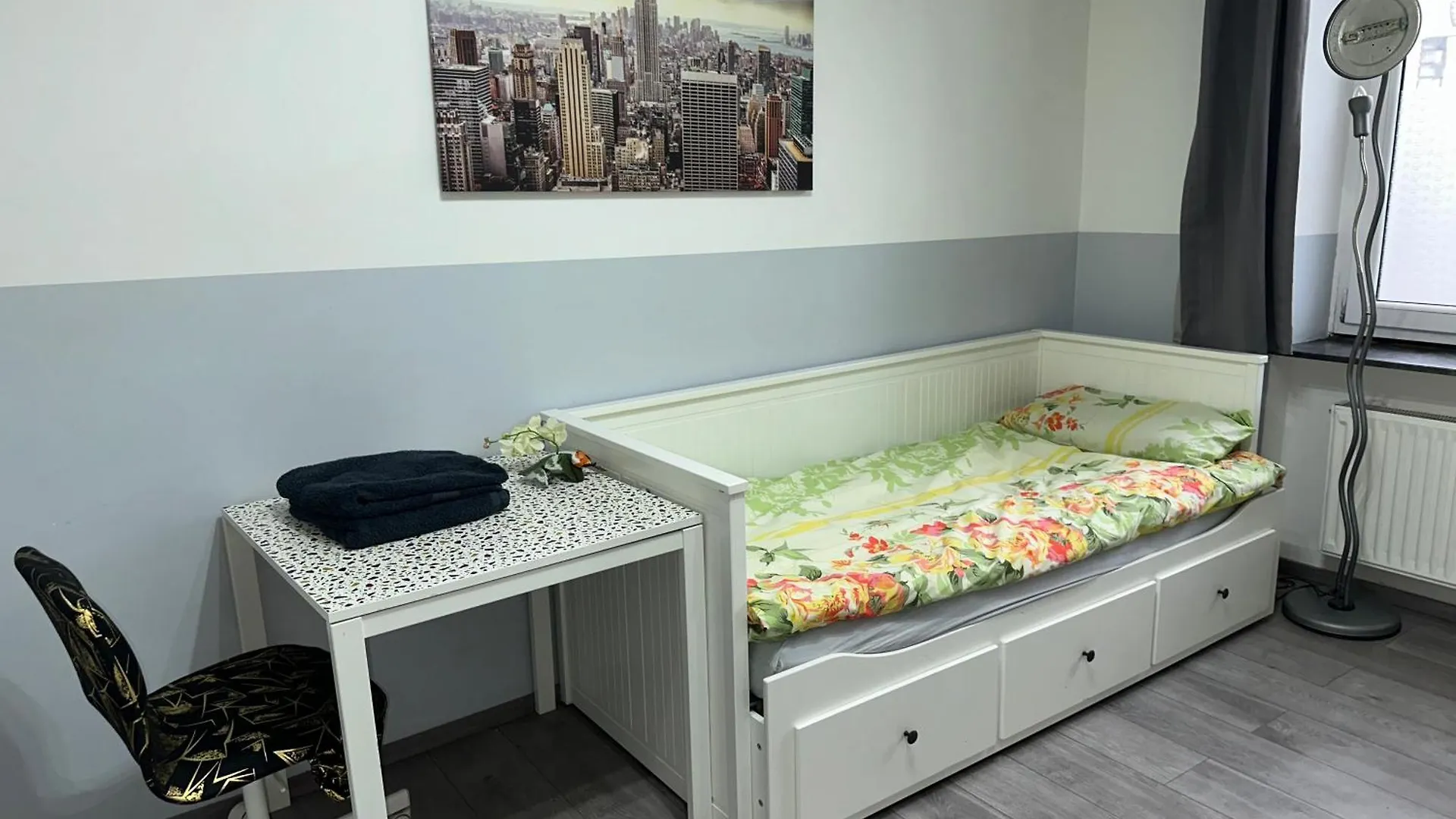 Modernes Apartment 4 Mit 6 Einzelnen Betten Dortmund Germany